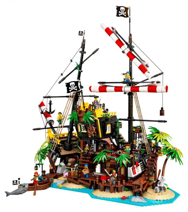 LEGO 21322 Piraten van Barracuda Baai