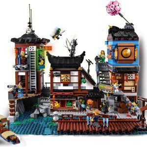 LEGO 70657 Ninjago City Haven